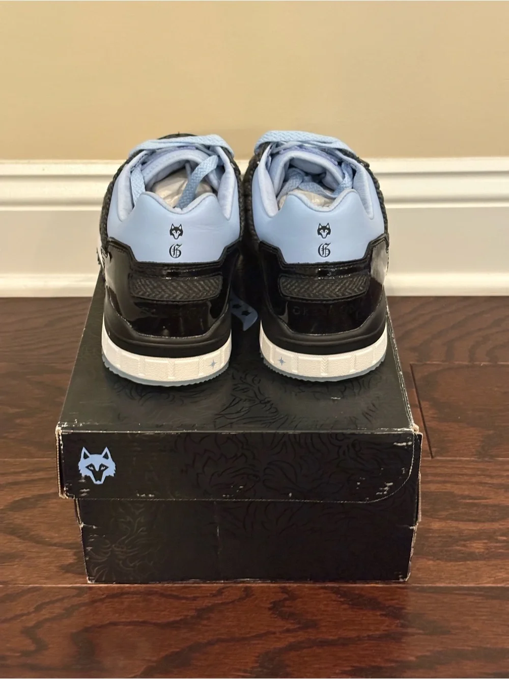 Saucony greyson clothiers